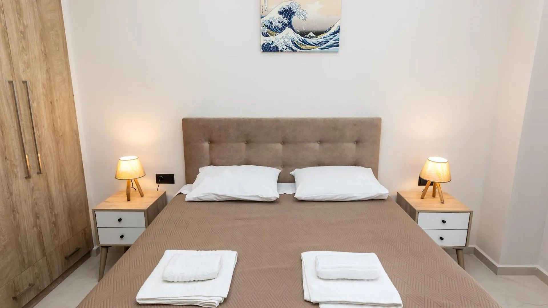 Bed & Breakfast Stavs Apartment Heraklion  Greece